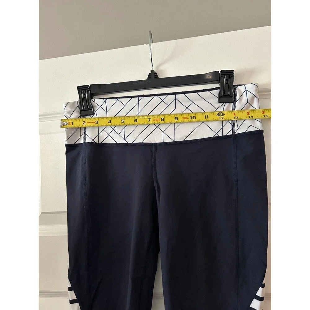 Athleta Navy Blue Geometric Striped Cropped Leggings Yoga Pants Medium RN 54023